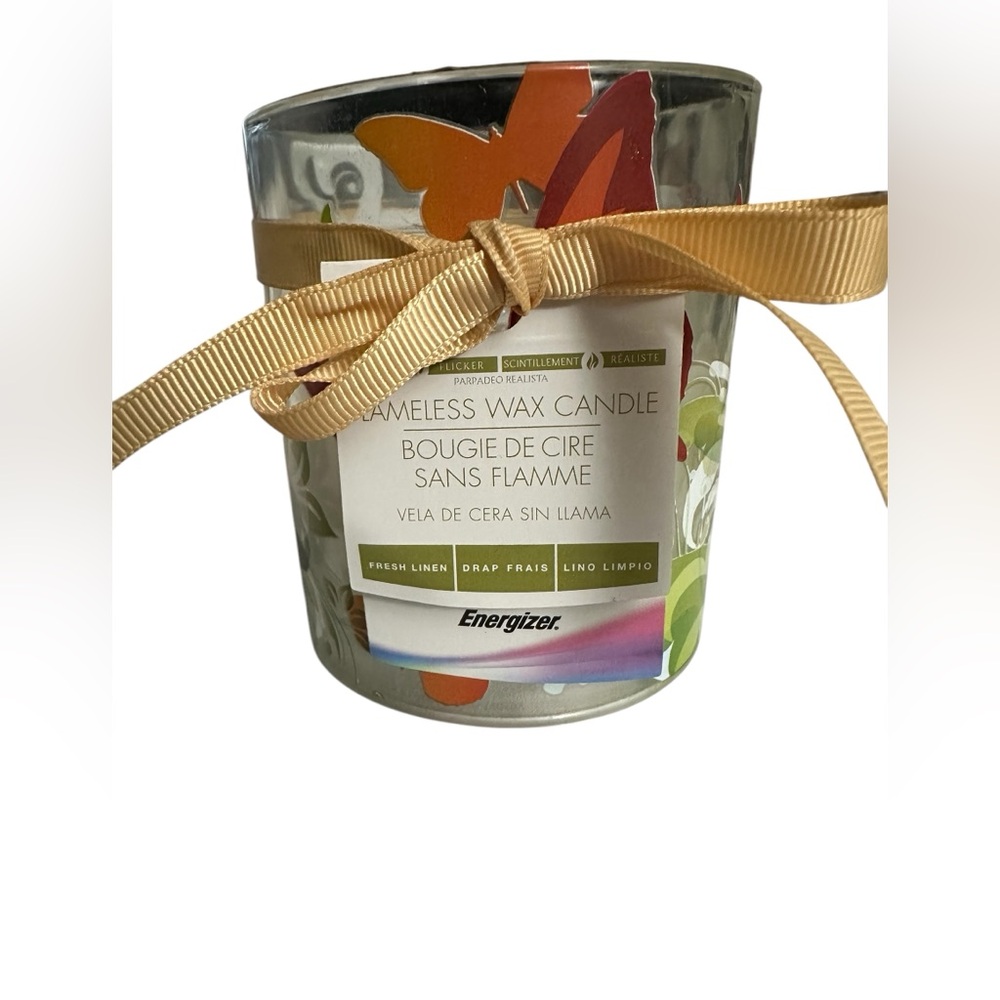 Energizer Flameless Wax Candle in Fresh Linen NWT Butterflies